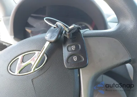 2016 Hyundai Accent Se из США, поврежденный, VIN KMHCT4AE2GU059586